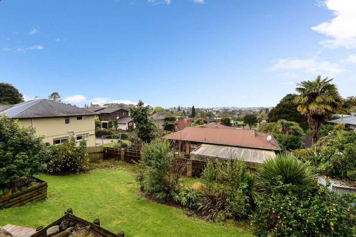 40 Newcastle Road, Dinsdale, Hamilton - Carousel 1