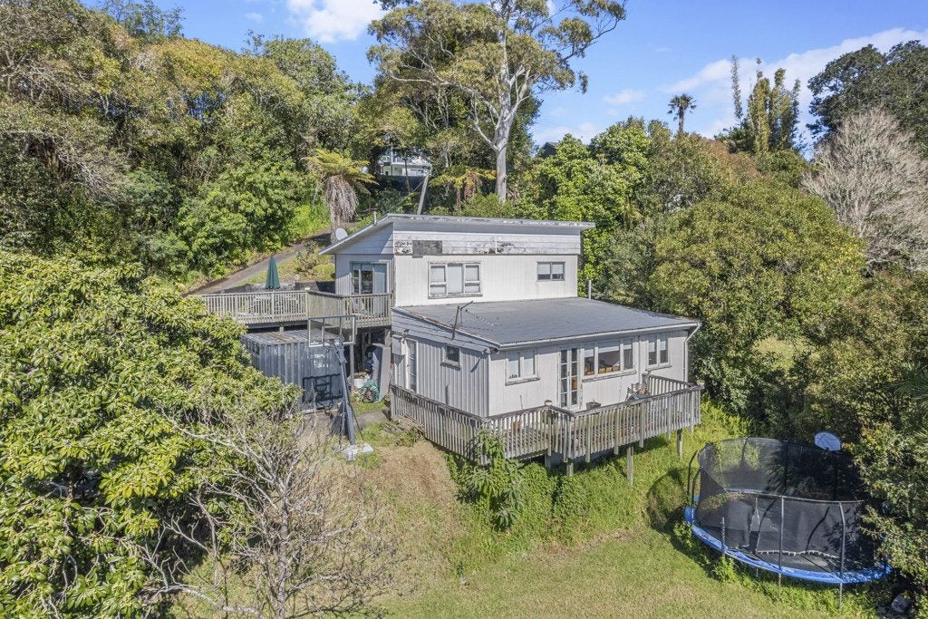 1A Argyle Road, Browns Bay, Auckland - Carousel 1