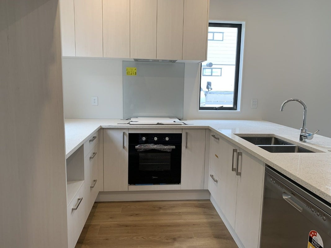 6/55 Bolton Street, Blockhouse Bay, Auckland - Carousel 2
