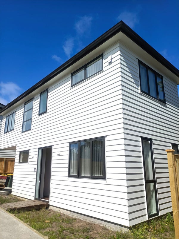 27 Sheridan Drive, New Lynn, Auckland - Carousel 1