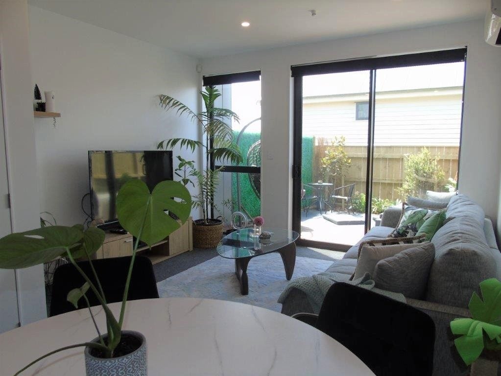 3/62 Spenmoor Street, Newlands, Wellington - Carousel 2