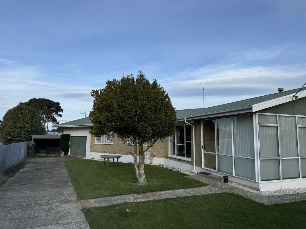 123 Stobo Street, Grasmere, Invercargill - Carousel 1