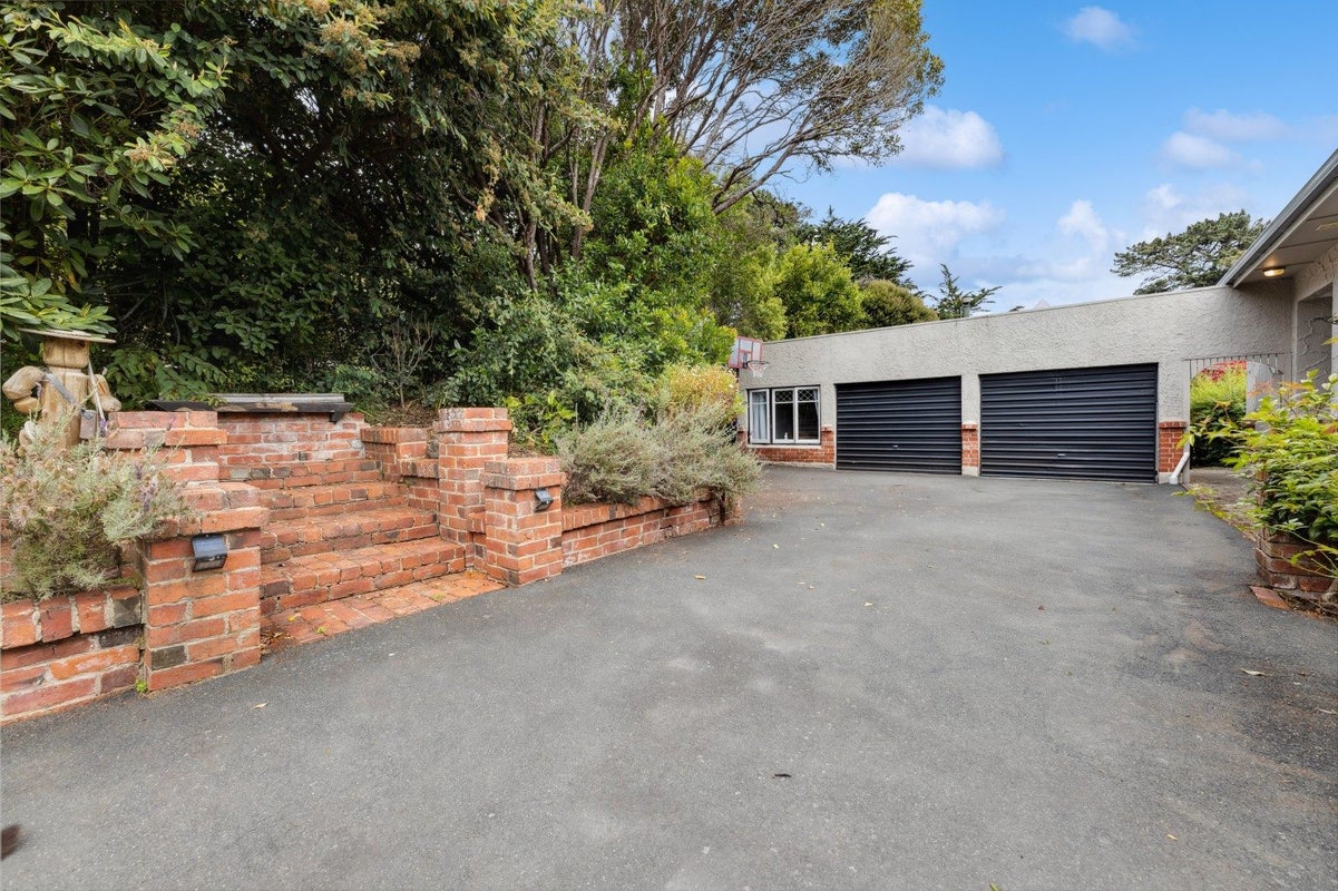 26 District Road, Roseneath, Port Chalmers - Carousel 2
