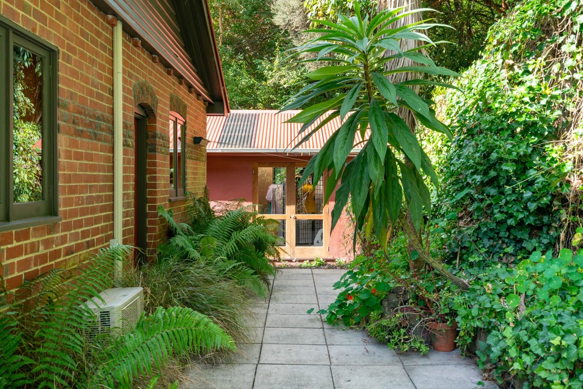 15 Malvern Street, Woodhaugh, Dunedin - Carousel 18
