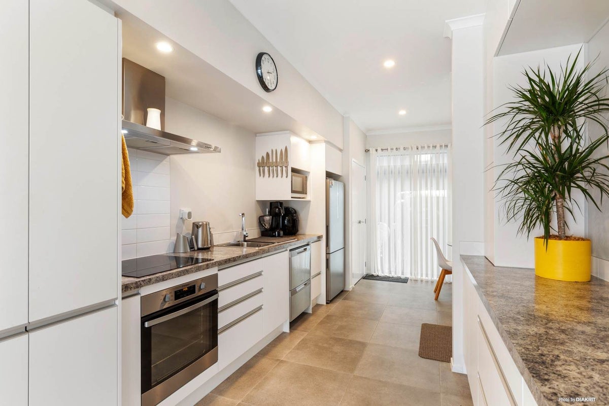 13 Tuatua Road, Hobsonville, Waitakere City, Auckland - Carousel 2