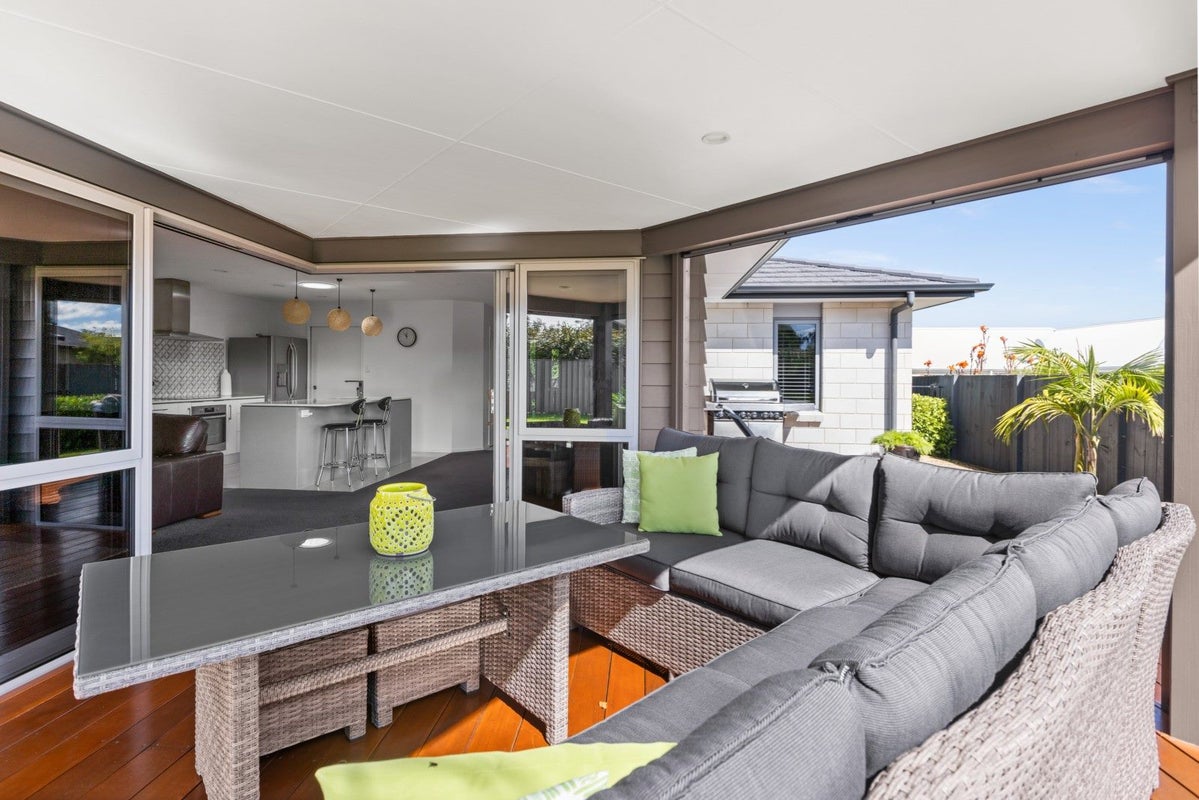 7 Percy Berry Place, Havelock North, Havelock North - Carousel 2