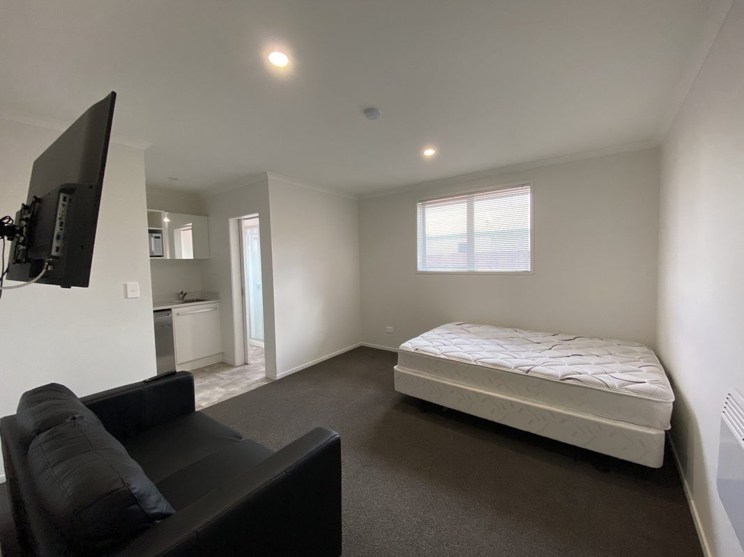 2/29 Normandy Avenue, Melville, Hamilton - Carousel 2