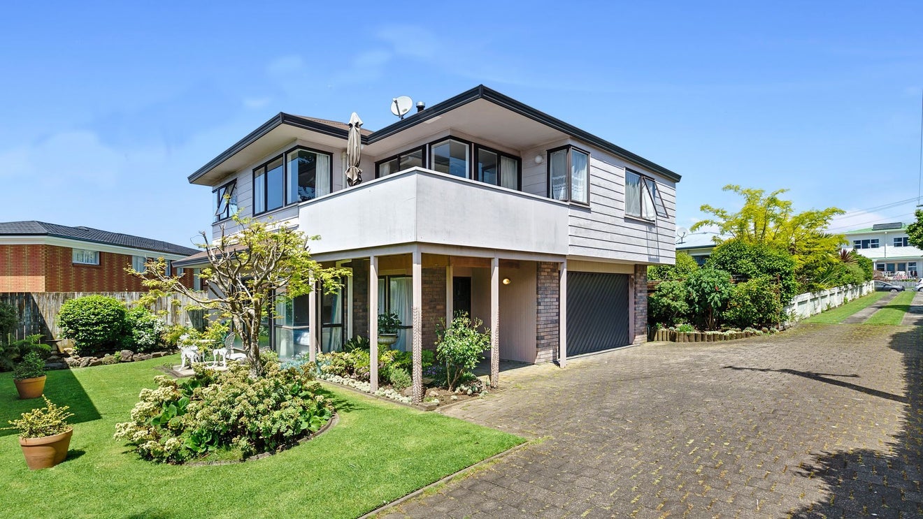 35A Lemon Grove Avenue, Otumoetai, Tauranga - Carousel 2