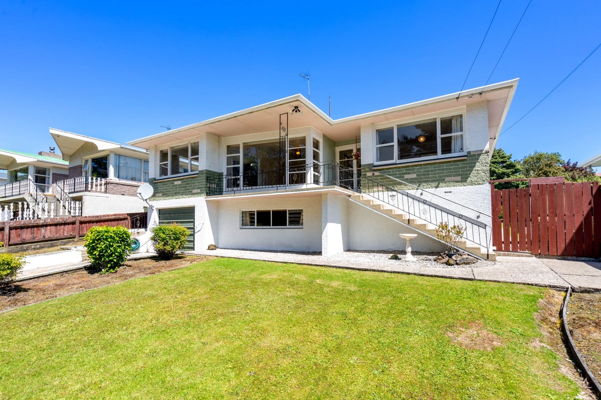 31 Stevenson Road, Concord, Dunedin - Carousel 2