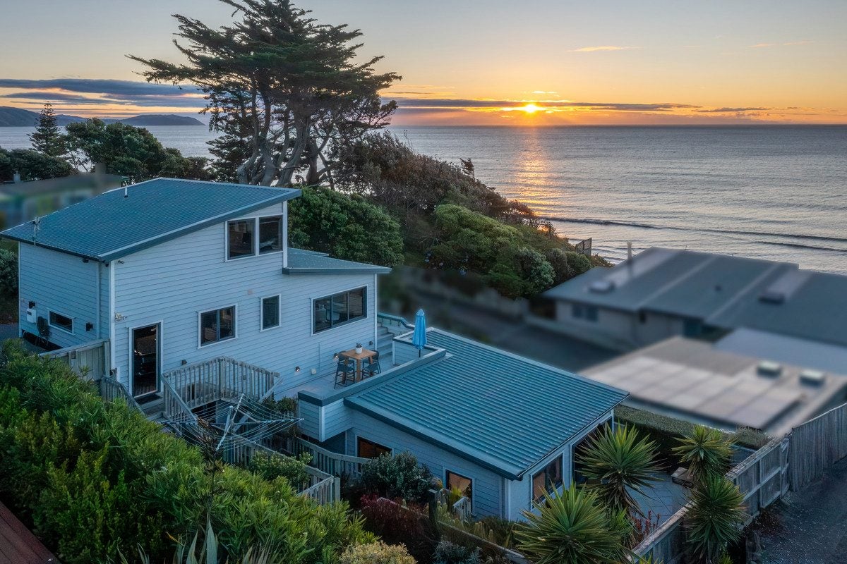 11A Rosetta Road, Raumati South, Paraparaumu - Carousel 1