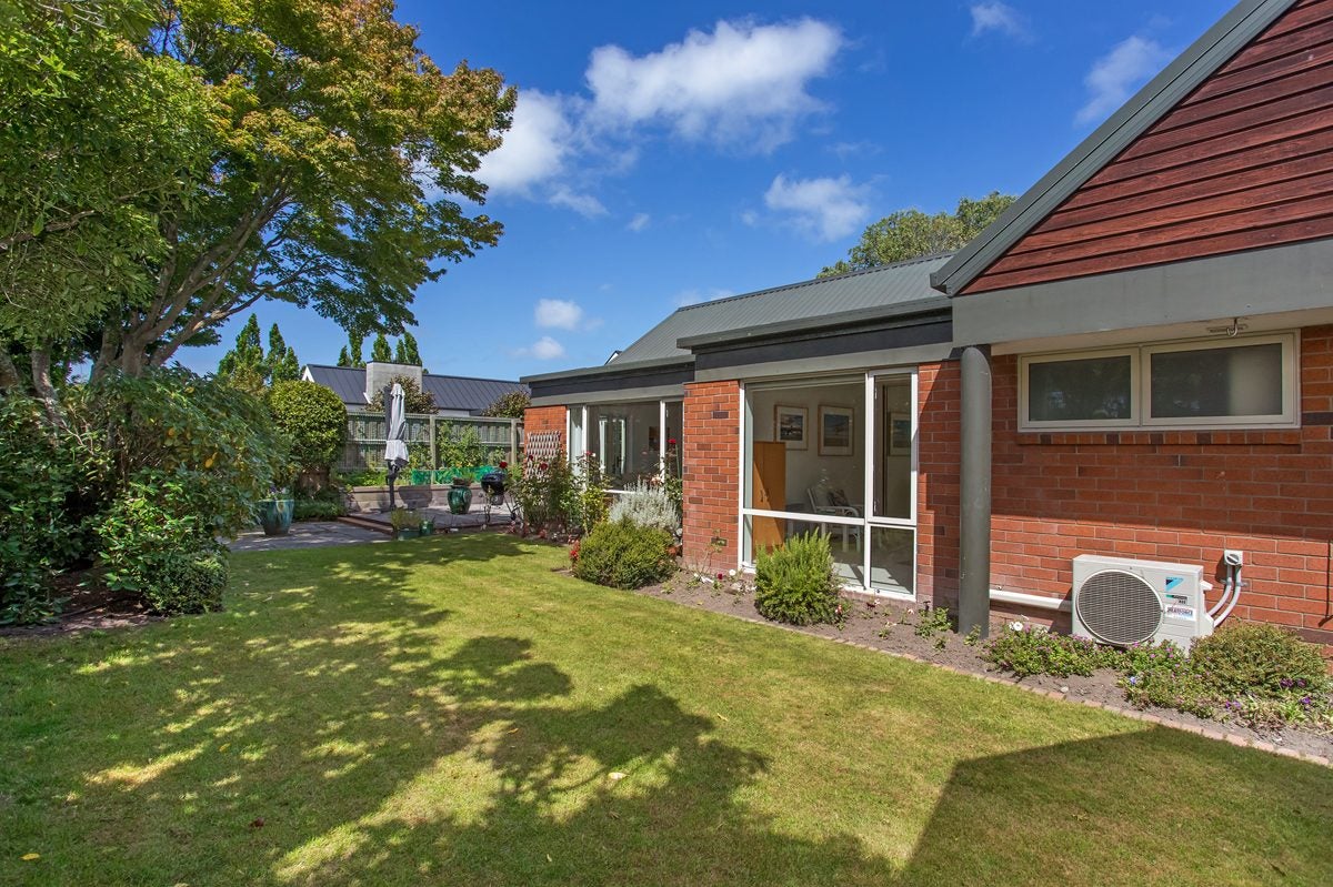 2/32A Bryndwr Road, Fendalton, Christchurch - Carousel 14