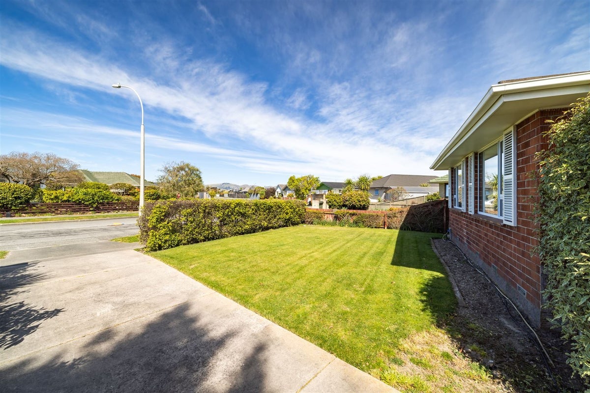 30 Pegasus Avenue, North New Brighton, Christchurch - Carousel 21