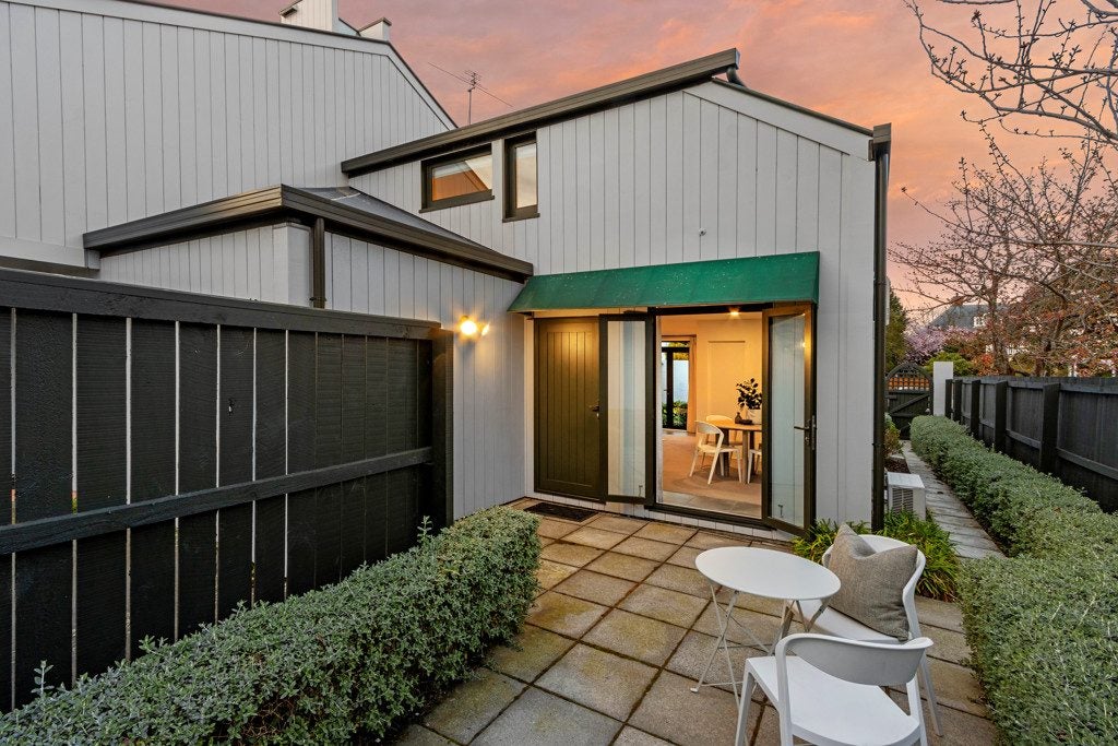 8/142 Rugby Street, Merivale, Christchurch - Carousel 2