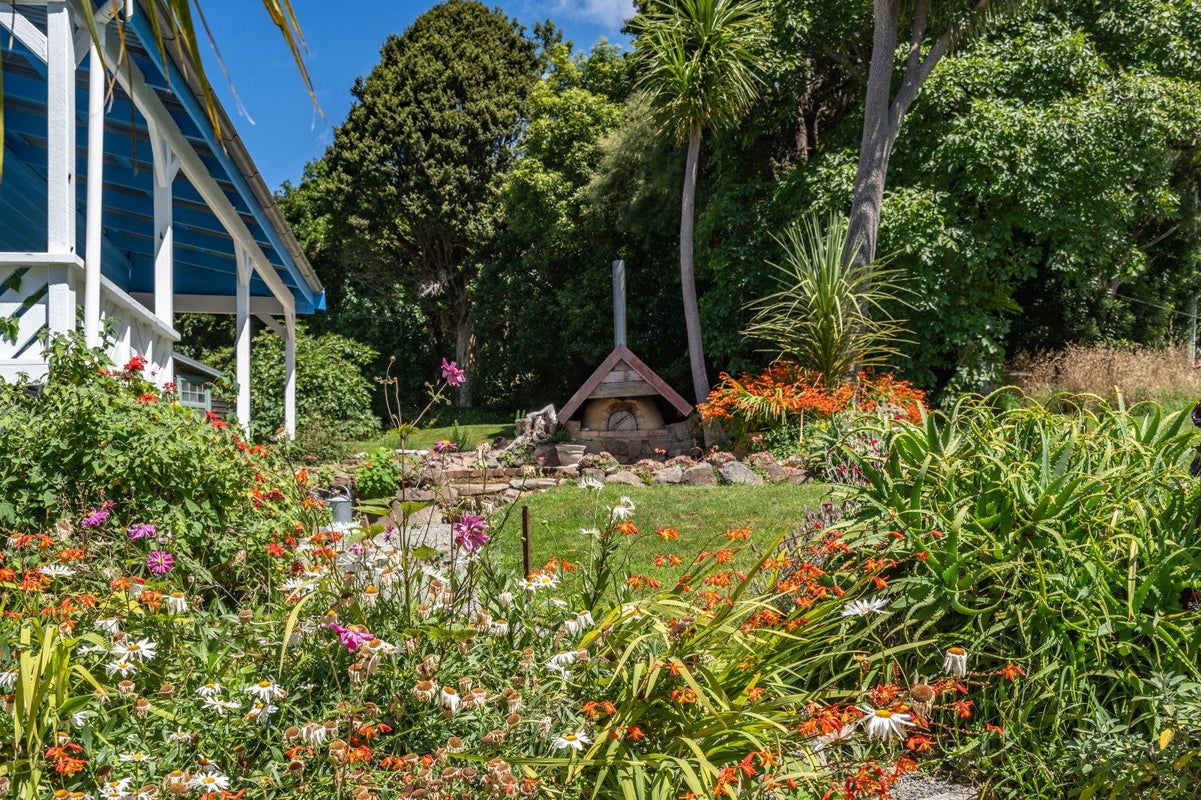 342 Le Bons Bay Road, Le Bons Bay, Akaroa - Carousel 2