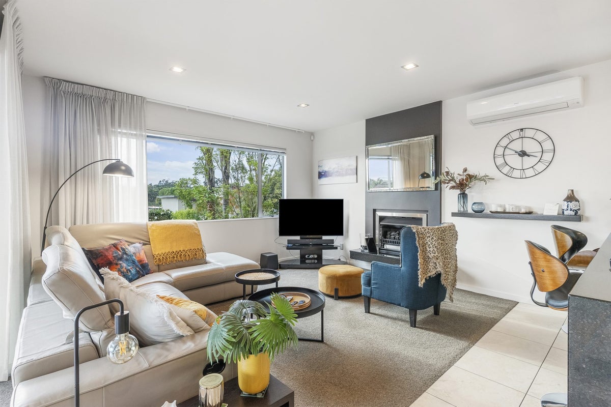 8 Aldon Lane, The Gardens, Auckland - Carousel 2