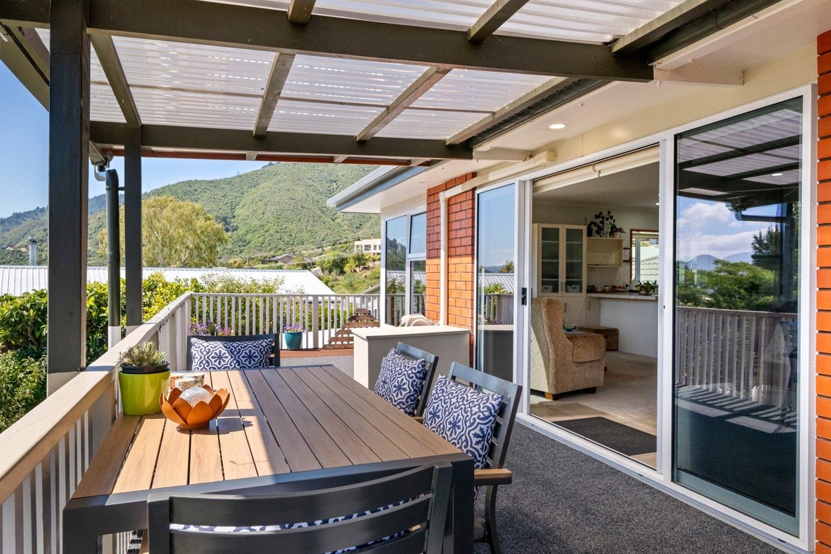 5 Moana View Road, Waikawa, Picton - Carousel 30