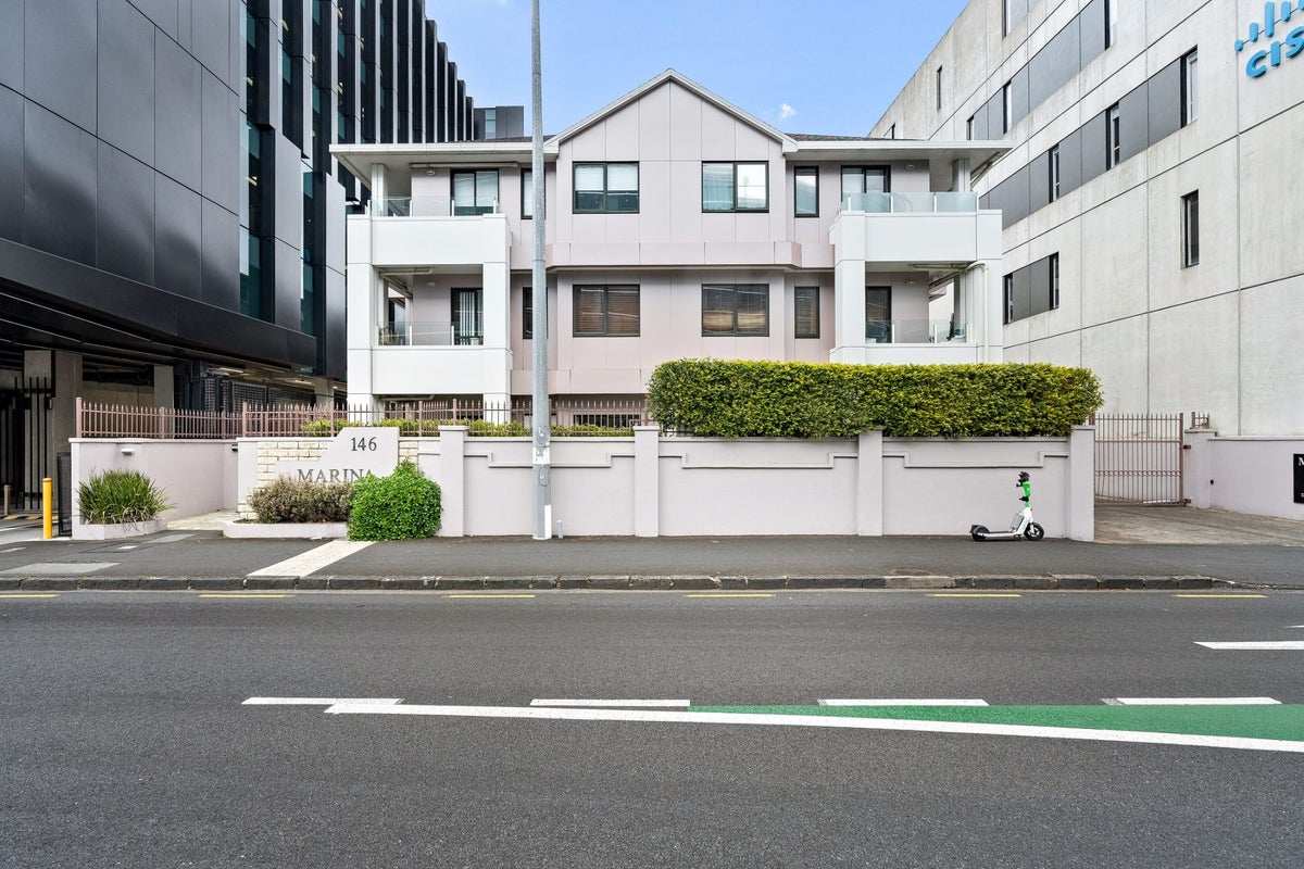 13/146 Fanshawe Street, Auckland Central, Auckland - Carousel 2