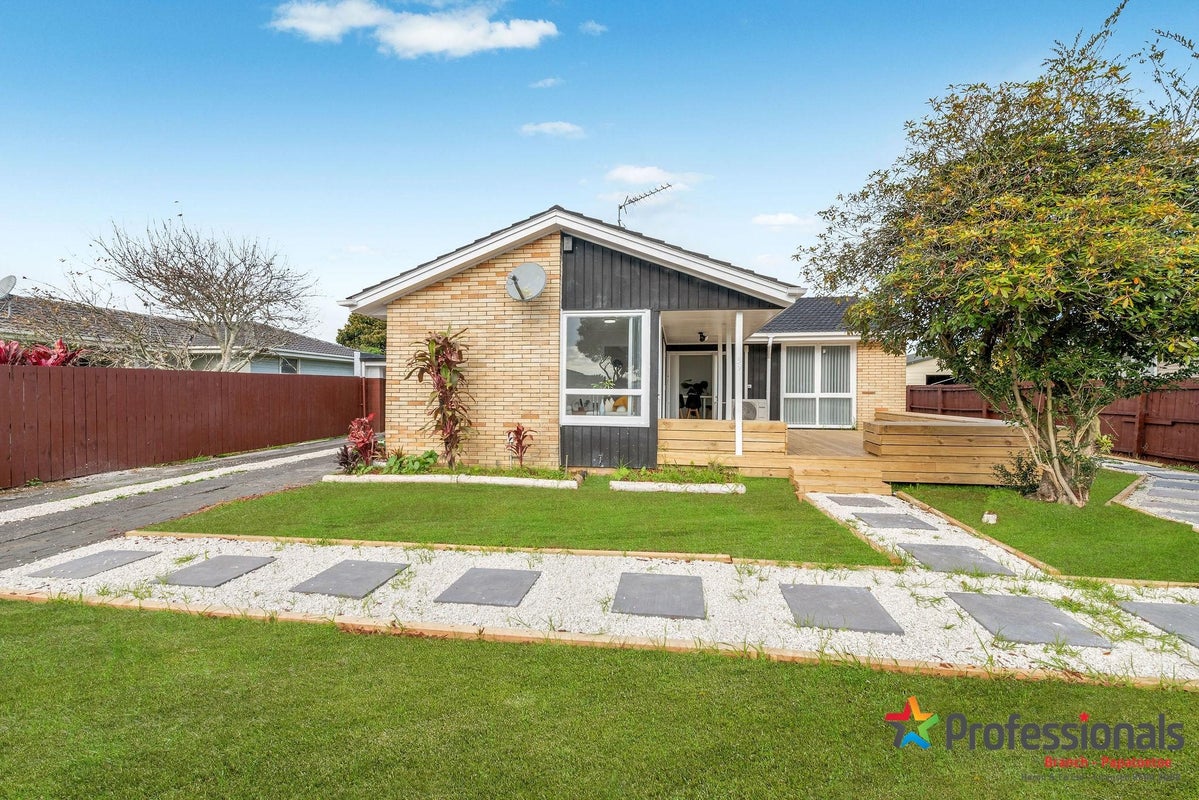 39 Cottingham Crescent, Mangere East, Auckland - Carousel 1