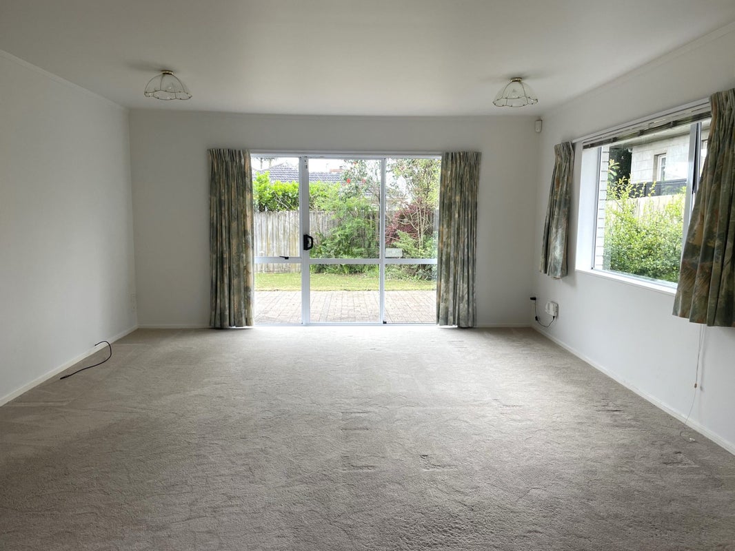 1/649 Manukau Road, Royal Oak, Auckland - Carousel 2