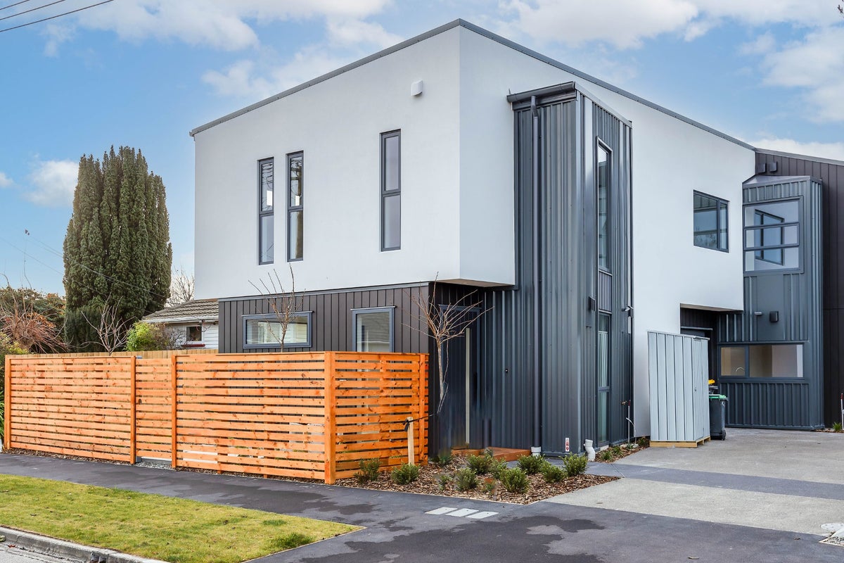 1/31 Newmark Street, Bishopdale, Christchurch - Carousel 2