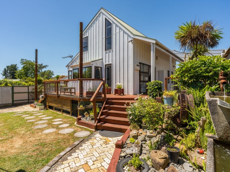 18B Richan Street, Glenview, Hamilton - Carousel 2