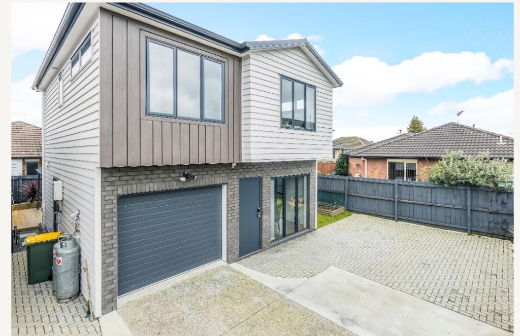 11D Kent Road, Manurewa, Auckland - Carousel 1