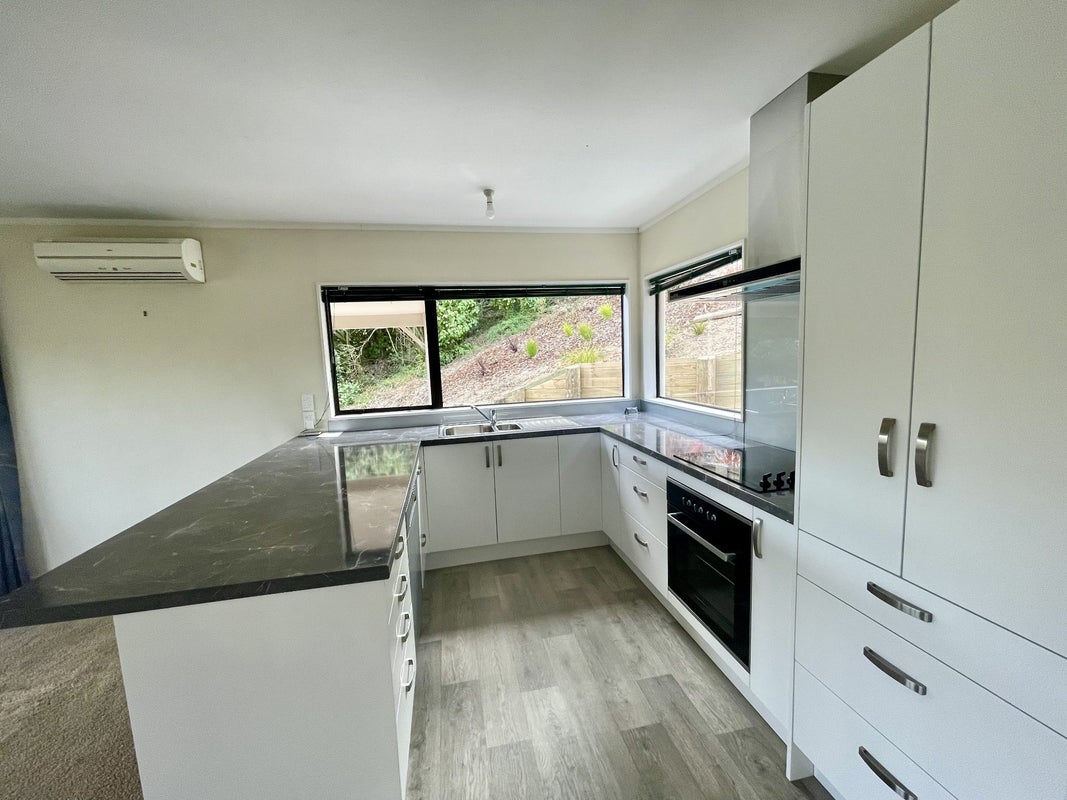 6 Pinewood Way, Bishopdale, Nelson - Carousel 2