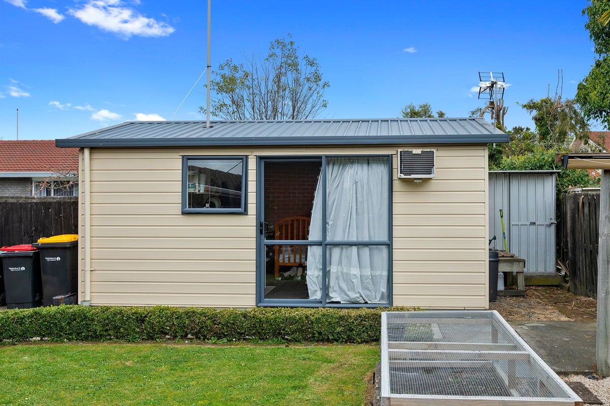 19 Townshend Crescent, Halswell, Christchurch - Carousel 12
