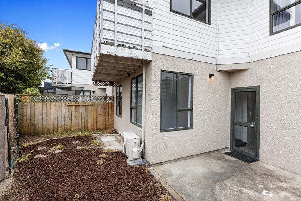 2/23 Austin Street, Sydenham, Christchurch - Carousel 13