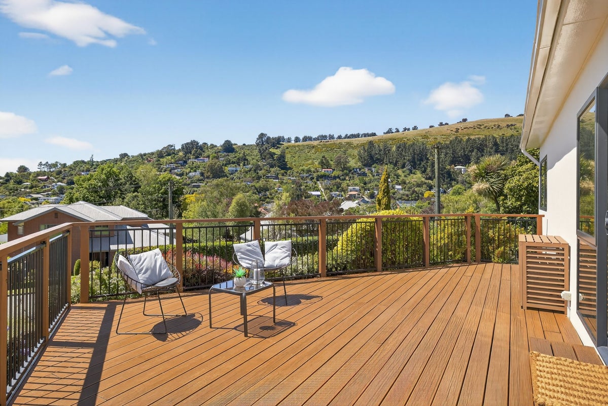 46 Albert Terrace, Saint Martins, Christchurch - Carousel 1