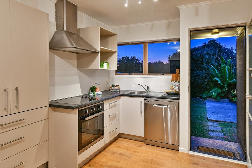 1/531 Weymouth Road, Weymouth, Auckland - Carousel 2