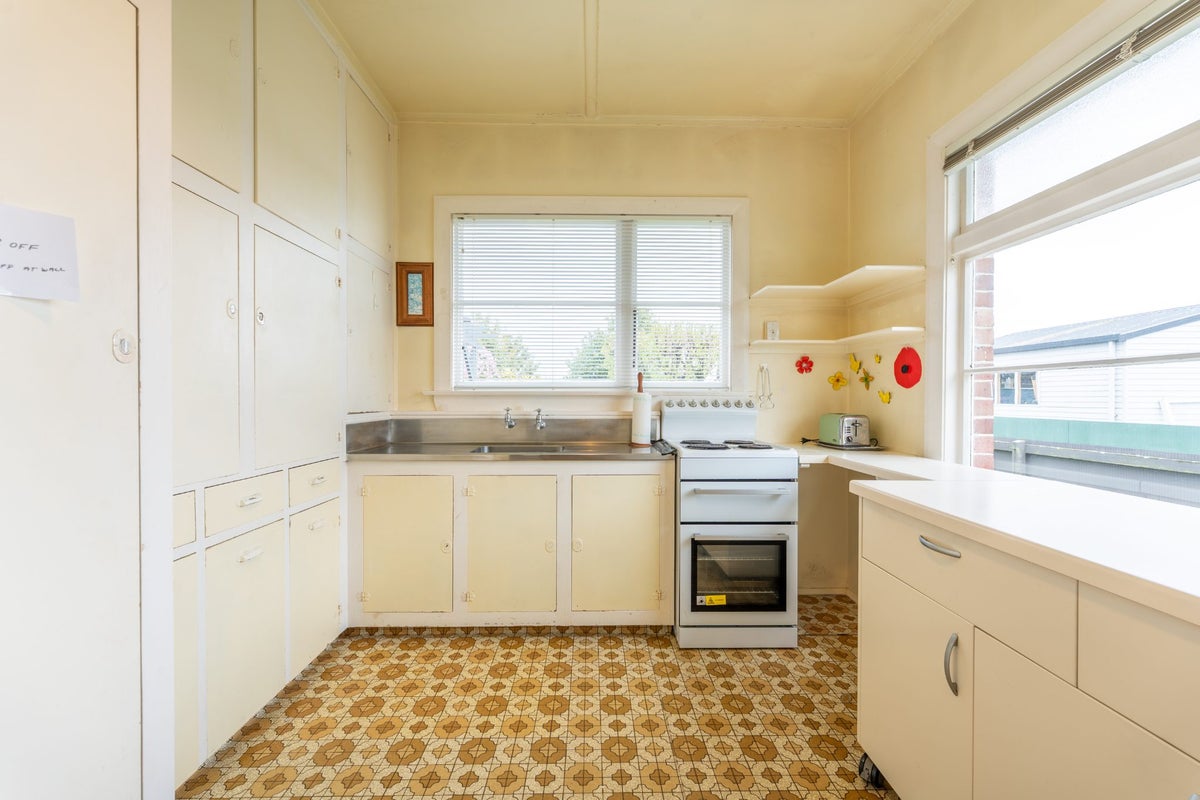 31 Newton Street, Watlington, Timaru, Canterbury - Carousel 2