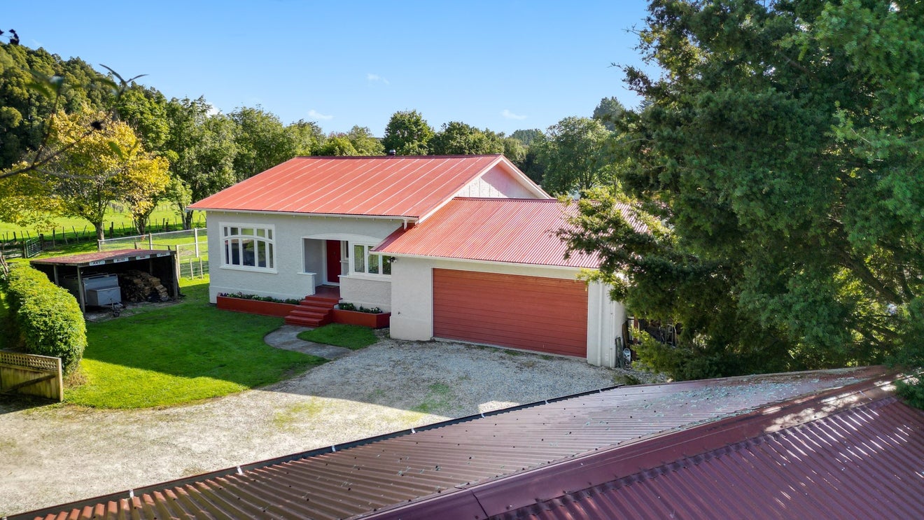 2053 Te Pahu Road, Whatawhata - Carousel 1