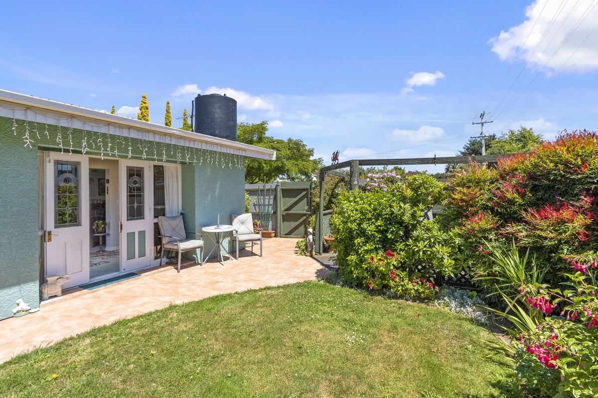 13 Old Main North Road, Leithfield, Amberley - Carousel 2