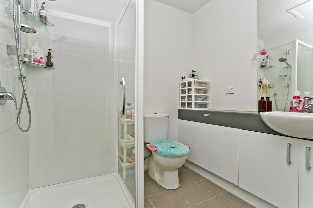 17C/60 Masons Road, Oteha, Auckland - Carousel 8