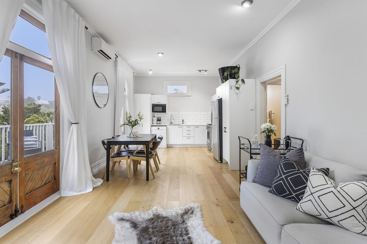 34 King Street, Grey Lynn, Auckland - Carousel 2