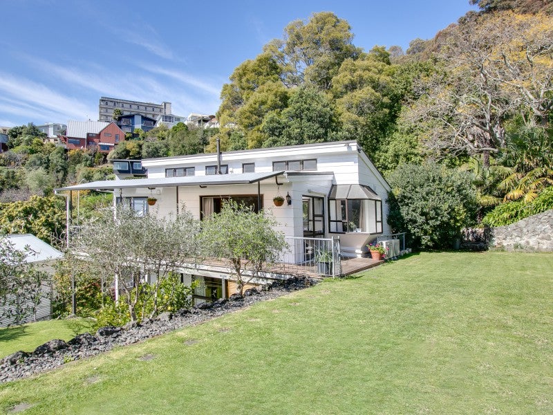 27 Goldsmith Road, Hospital Hill, Napier - Carousel 1