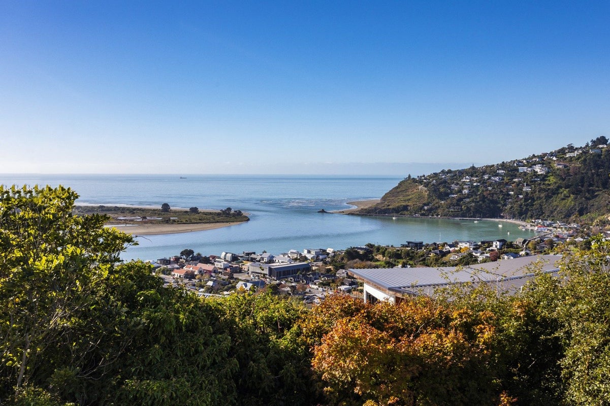 6 Glendevere Terrace, Redcliffs, Christchurch - Carousel 2
