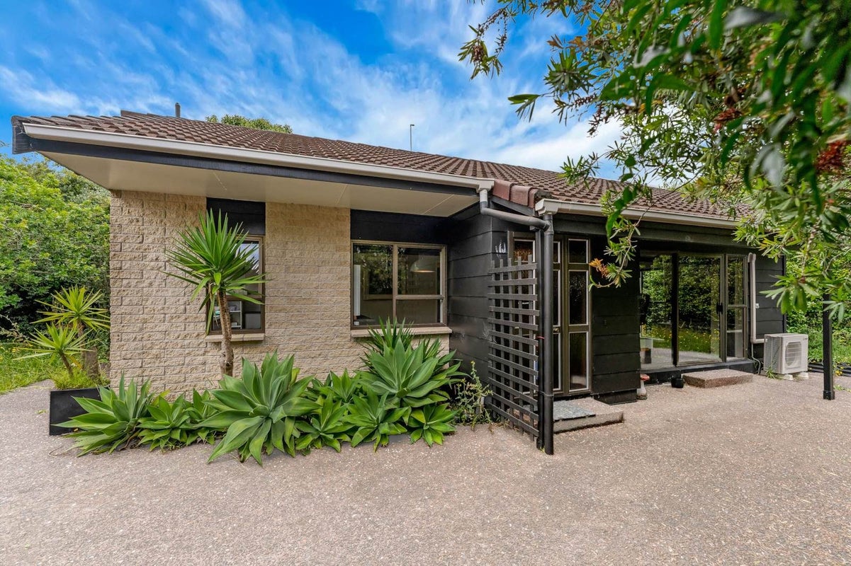 2/23 Karaka Street, Takapuna, Auckland - Carousel 2