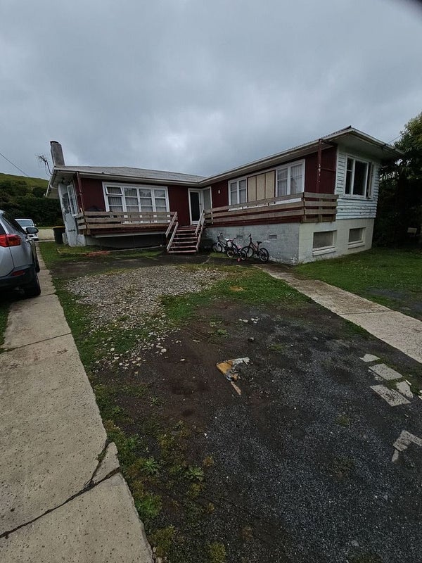 91 Wallace Road, Mangere Bridge, Auckland - Carousel 1