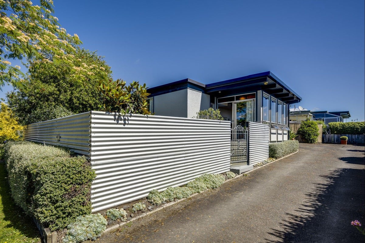 10 Scannell Street, Havelock North, Havelock North - Carousel 13