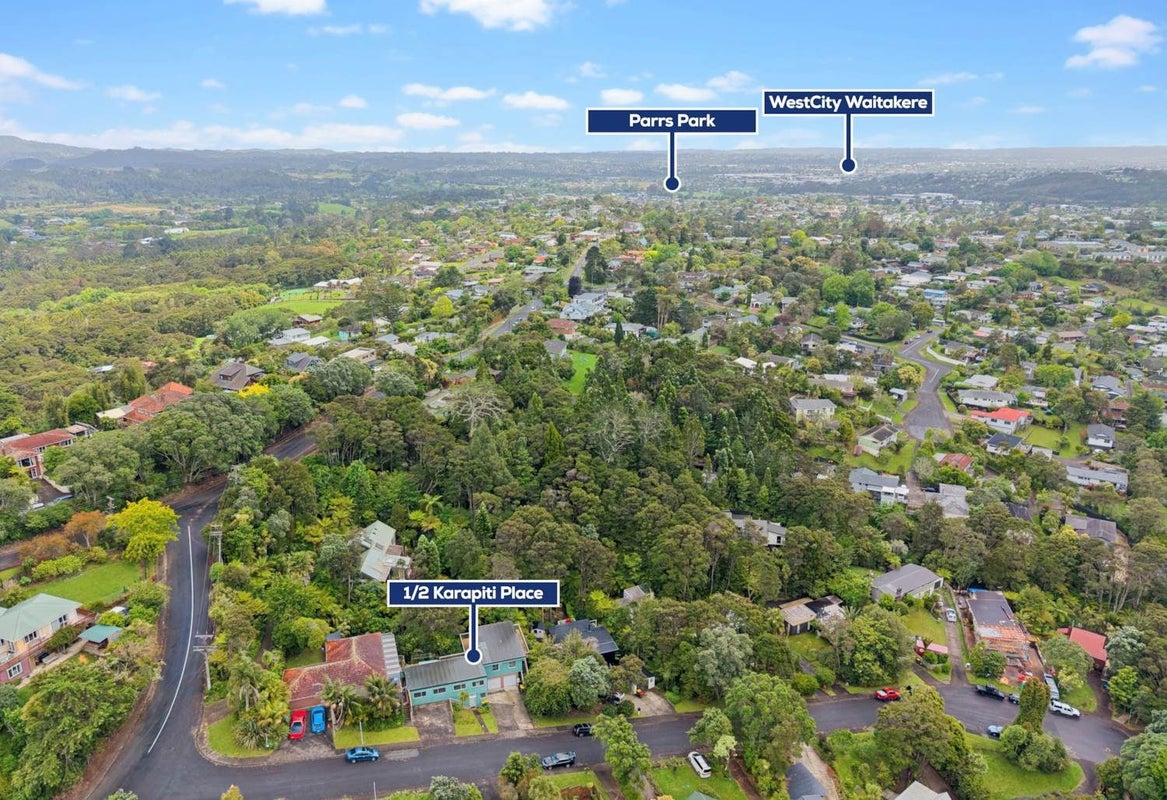 1/2 Karapiti Place, Glen Eden, Auckland - Carousel 2