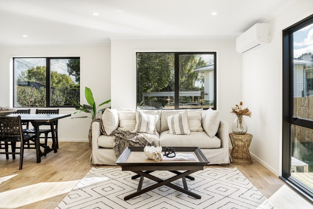 6 Matthew Street, Gate Pa, Tauranga, Bay Of Plenty - Carousel 2