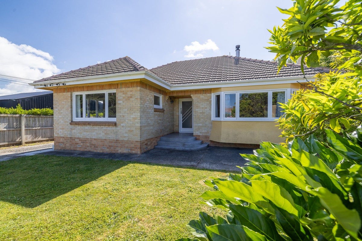 1132 Tauwhare Road, Tauwhare, Hamilton - Carousel 1