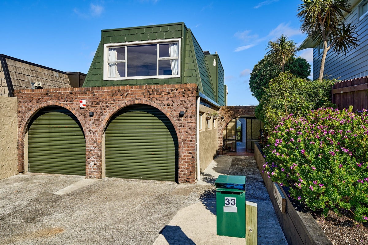 1/33 Acacia Avenue, Maungaraki, Lower Hutt - Carousel 15