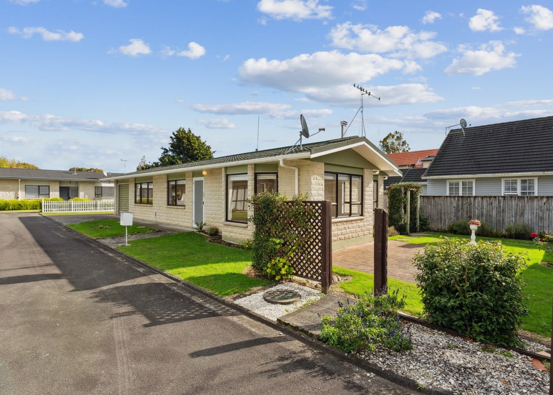 13D Virginia Road, Saint Johns Hill, Whanganui - Carousel 1