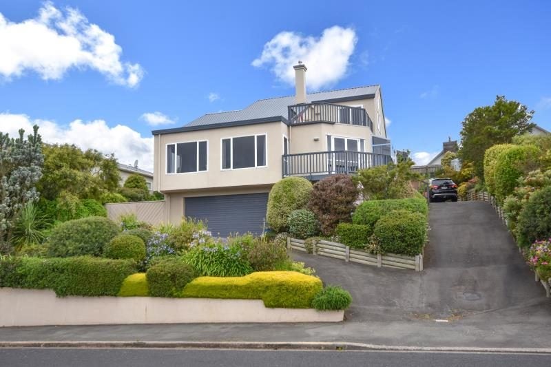 4 Harbour Heights, Waverley, Dunedin - Carousel 1