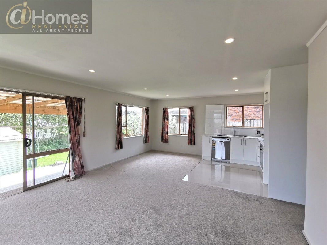 2/152 Taylor Street, Blockhouse Bay, Auckland - Carousel 2