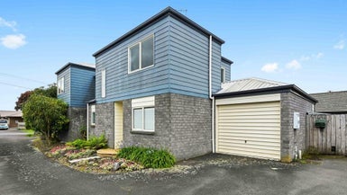 28A Maitland Street, Frankton, Hamilton - Carousel 1