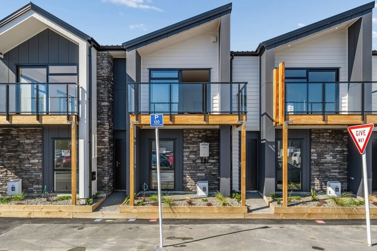 20A King Street, Upper Hutt Central, Upper Hutt - Carousel 2